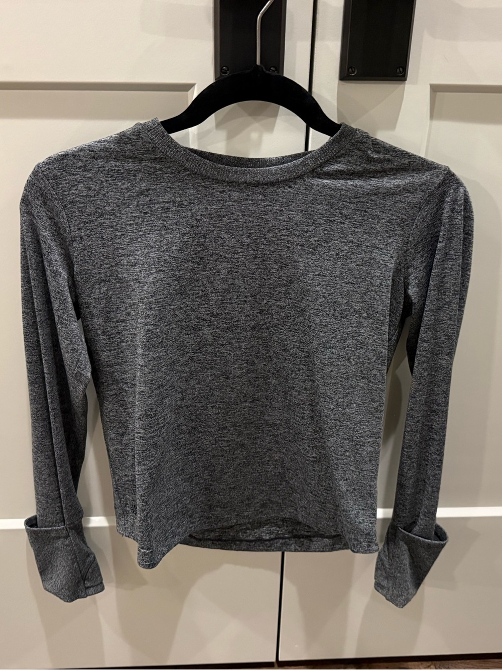 Athleta Girls Heather Gray Performance Long Sleeve Tee, Sz 8-10